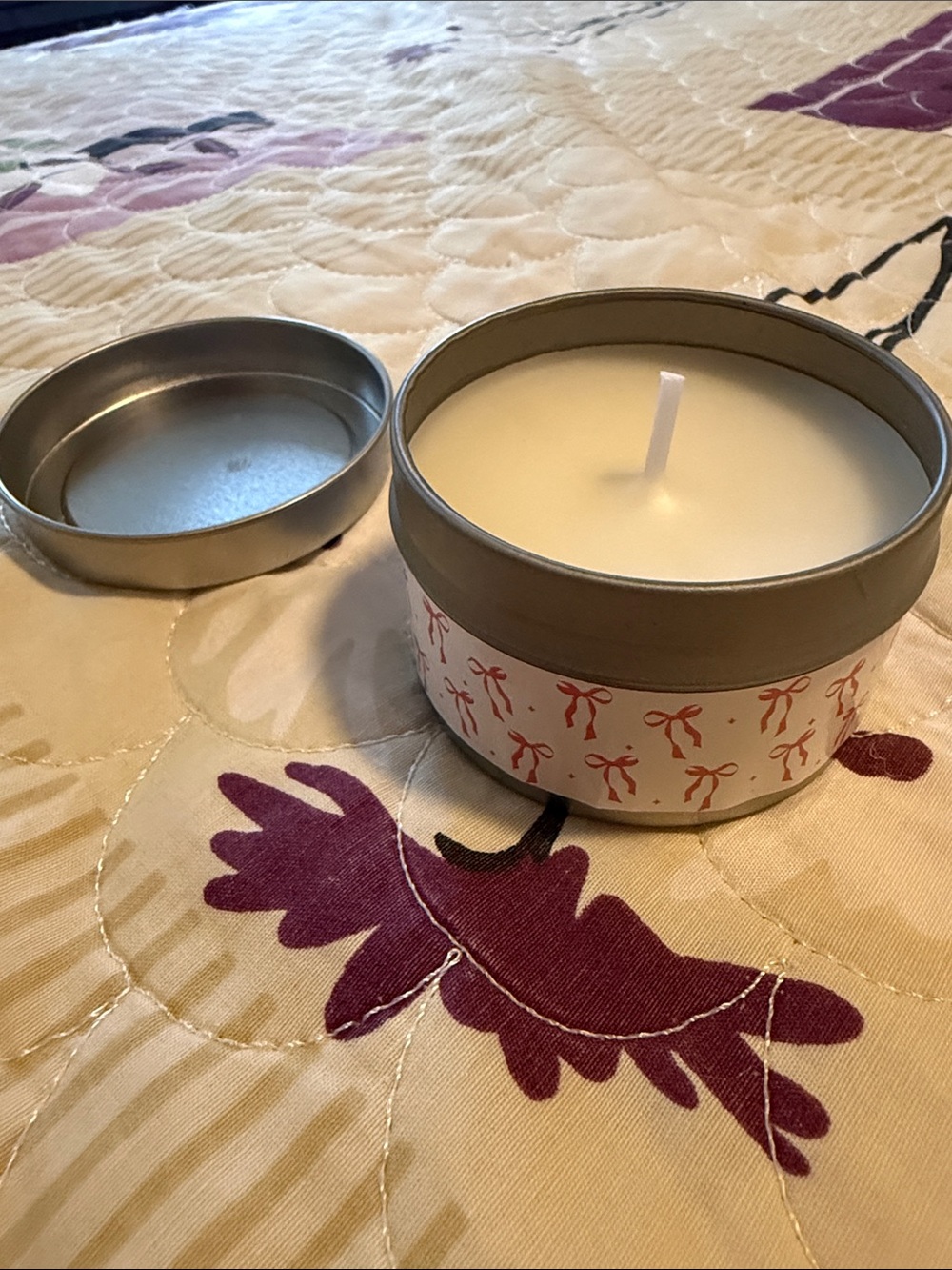 Silver Tin Candle Jar with Pink Bow Pattern